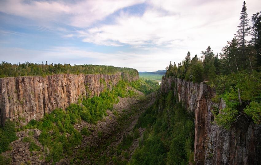 Ouimet Canyon, Thunder Bay