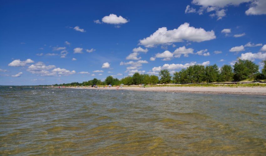 Vacationers at Wasaga Beach.