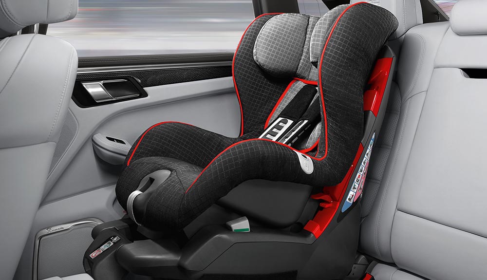 Porsche Macan Carseat
