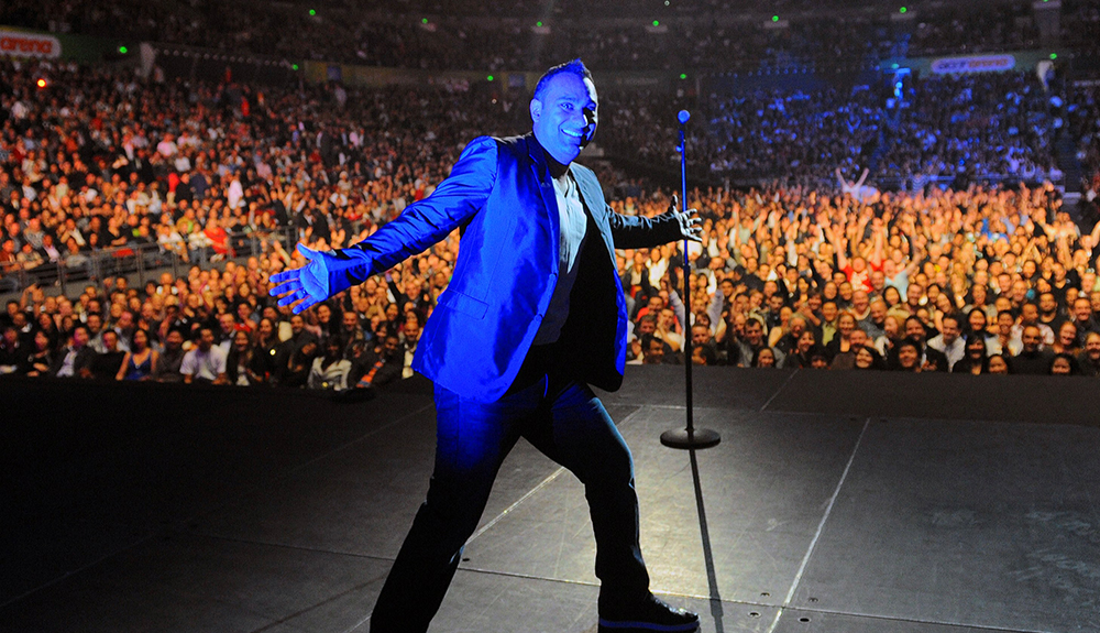 Did You Know Russell Peters Is an Avid Traveller?