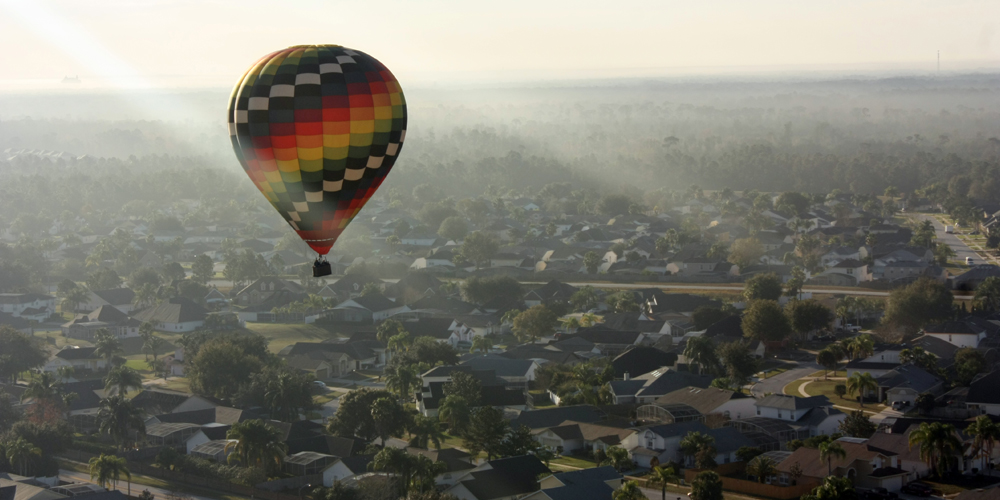 Hot air balloon over Orlando