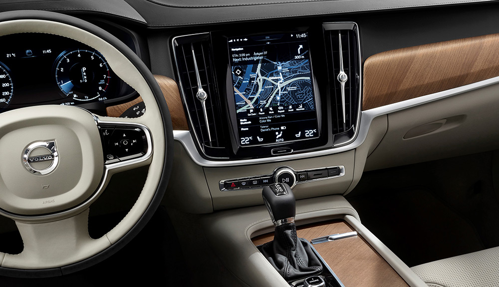 Infotainment system in the 2017 Volvo S90