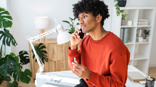 A student on the phone